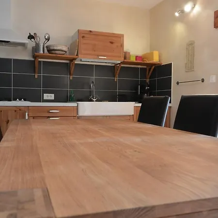 Дом отдыха Aux Pays Des Sucs *