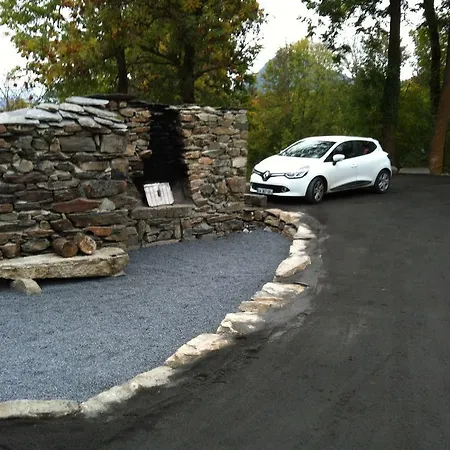 Aux Pays Des Sucs Сasa de vacaciones *