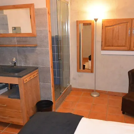 Aux Pays Des Sucs Saint-Hostien