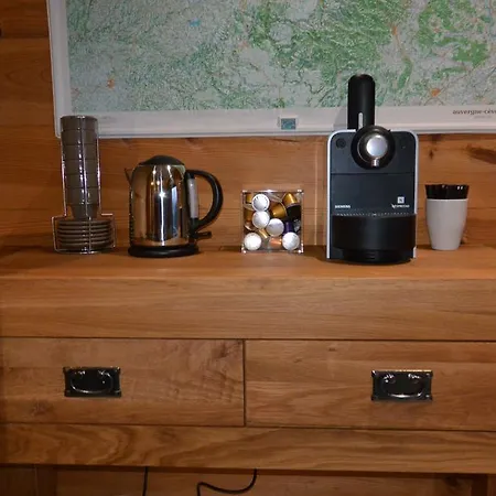 Aux Pays Des Sucs Сasa de vacaciones *