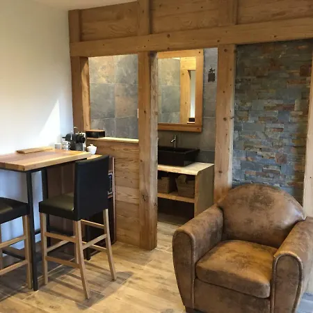 Aux Pays Des Sucs Saint-Hostien