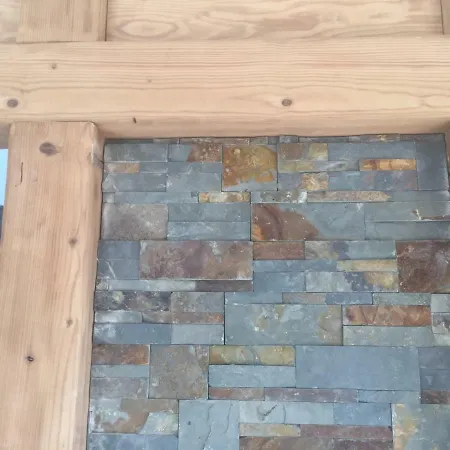 Aux Pays Des Sucs * Saint-Hostien