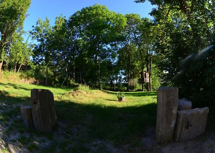 Aux Pays Des Sucs Nyaraló