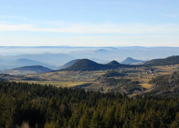 Nyaraló Aux Pays Des Sucs Saint-Hostien
