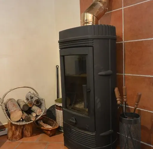 Aux Pays Des Sucs Nyaraló