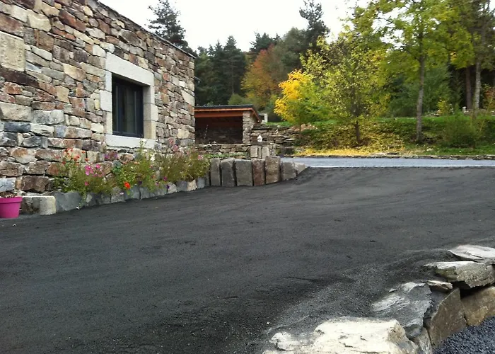 Aux Pays Des Sucs Nyaraló