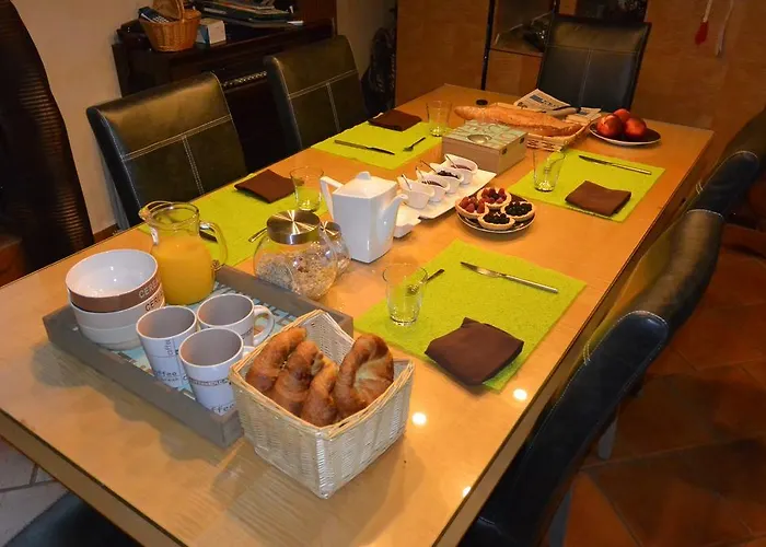 Aux Pays Des Sucs * Saint-Hostien