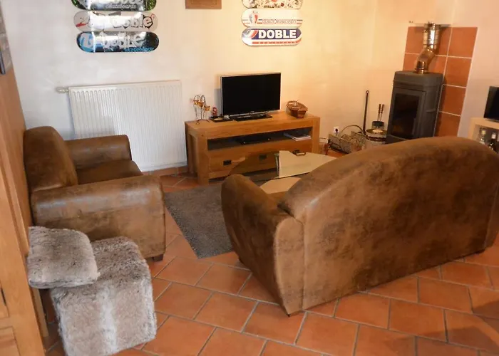 Aux Pays Des Sucs Saint-Hostien