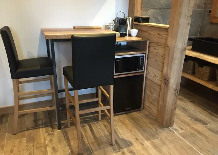 Aux Pays Des Sucs Saint-Hostien